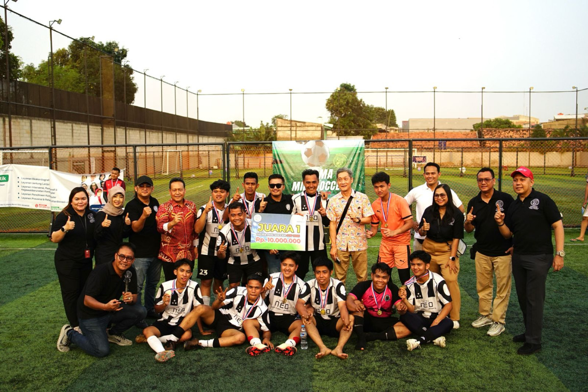 Juara 1 Tim Neo Puri Indah Hotel